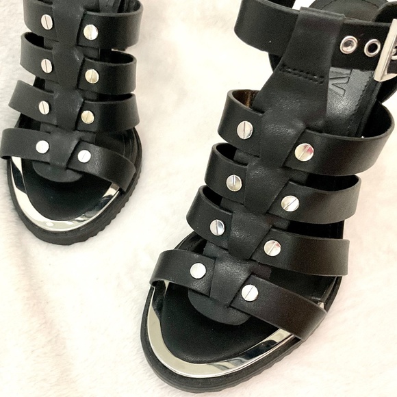 DKNY  BRIA SLINGBACK SANDAL Studded Strappy open toe  Leather Gladiator Size 7M - Picture 14 of 15